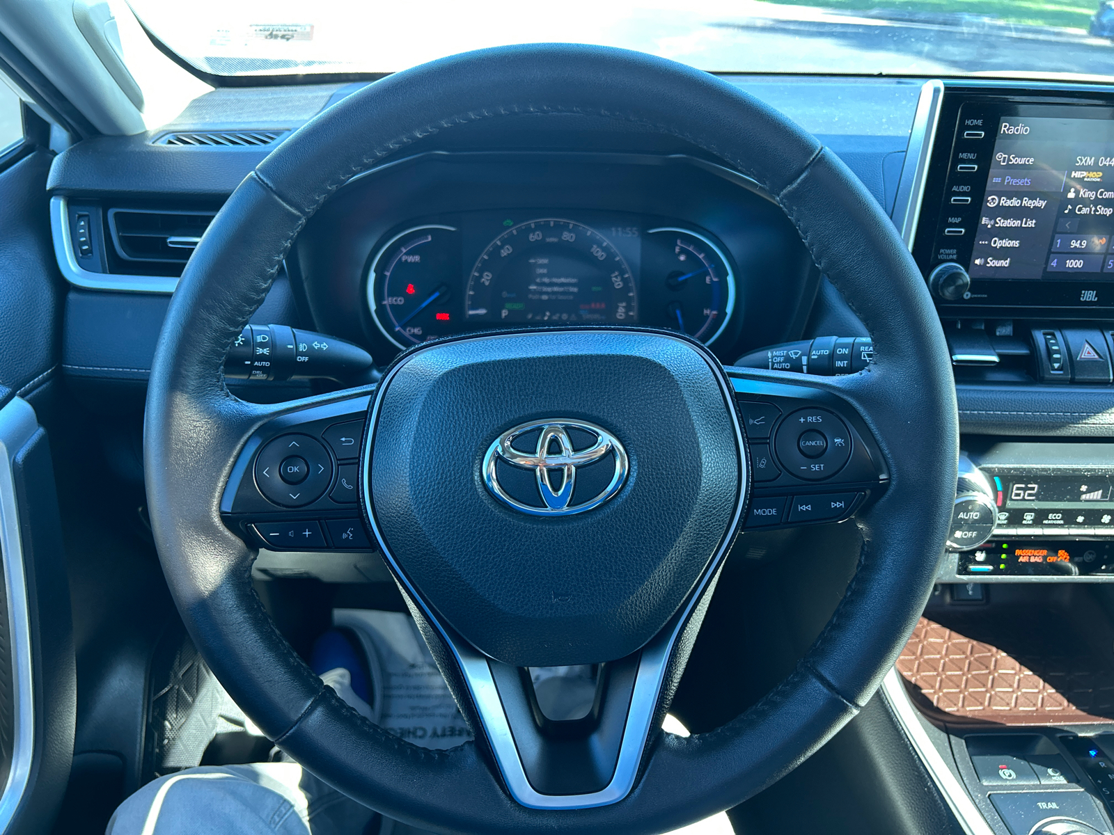 2021 Toyota RAV4 Hybrid Limited 30