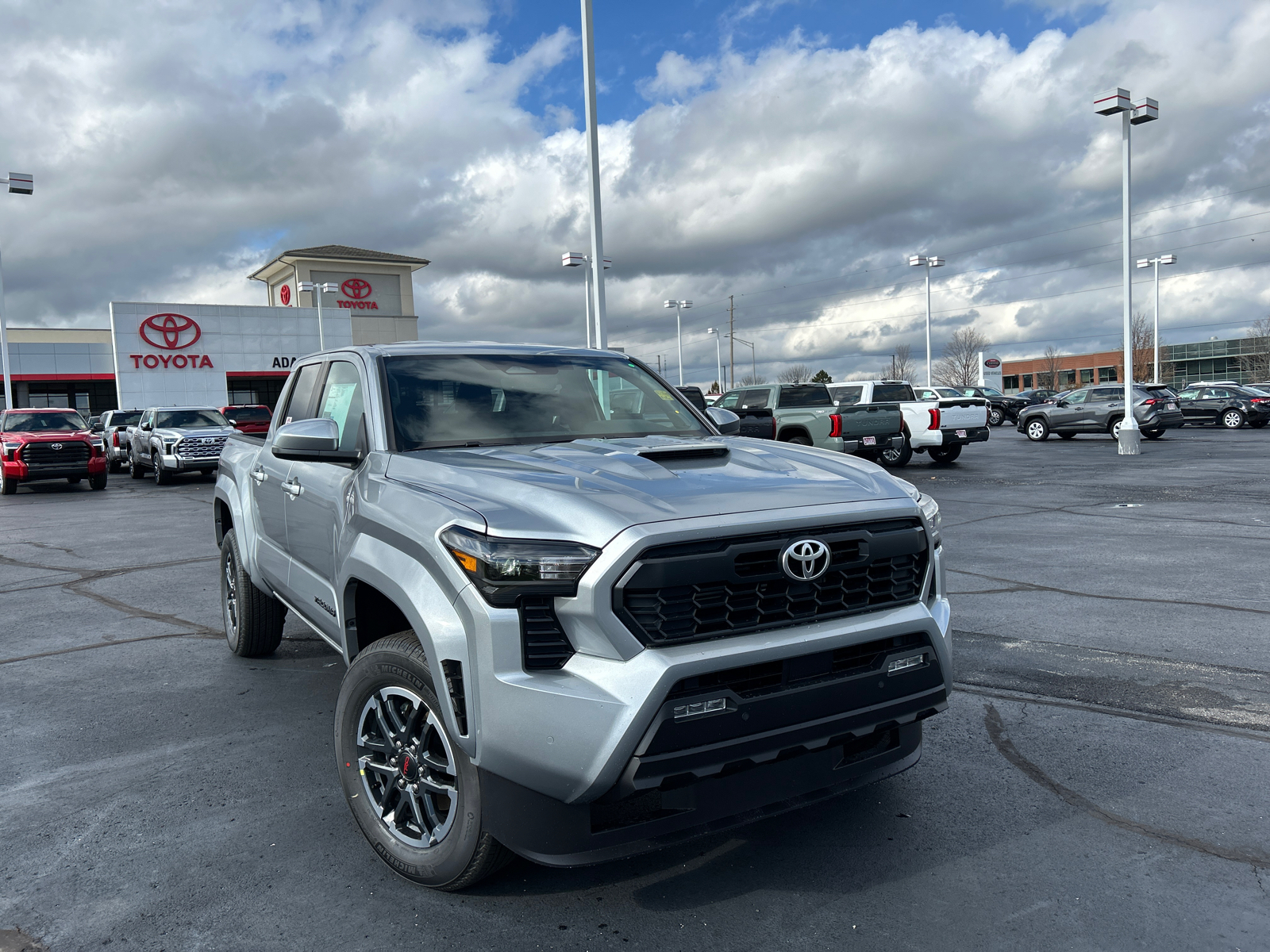 2024 Toyota Tacoma 4WD TRD Sport 2