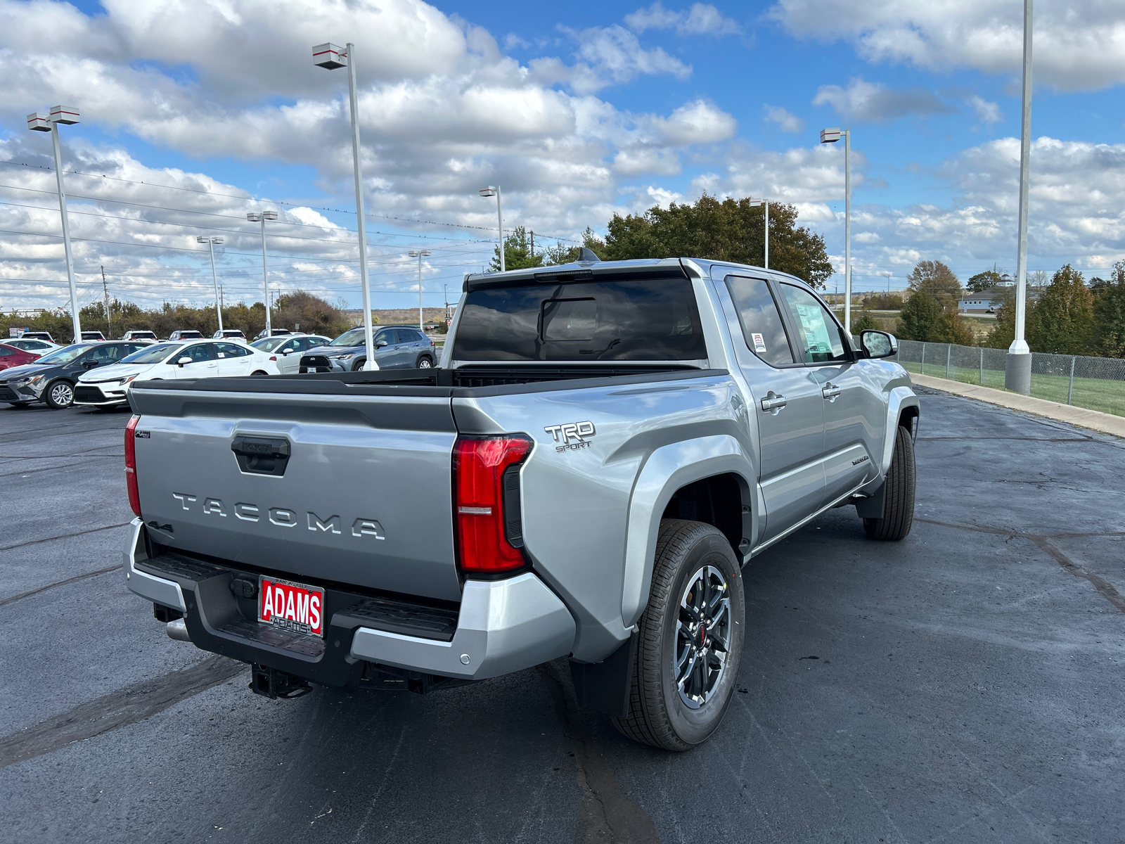 2024 Toyota Tacoma 4WD TRD Sport 9