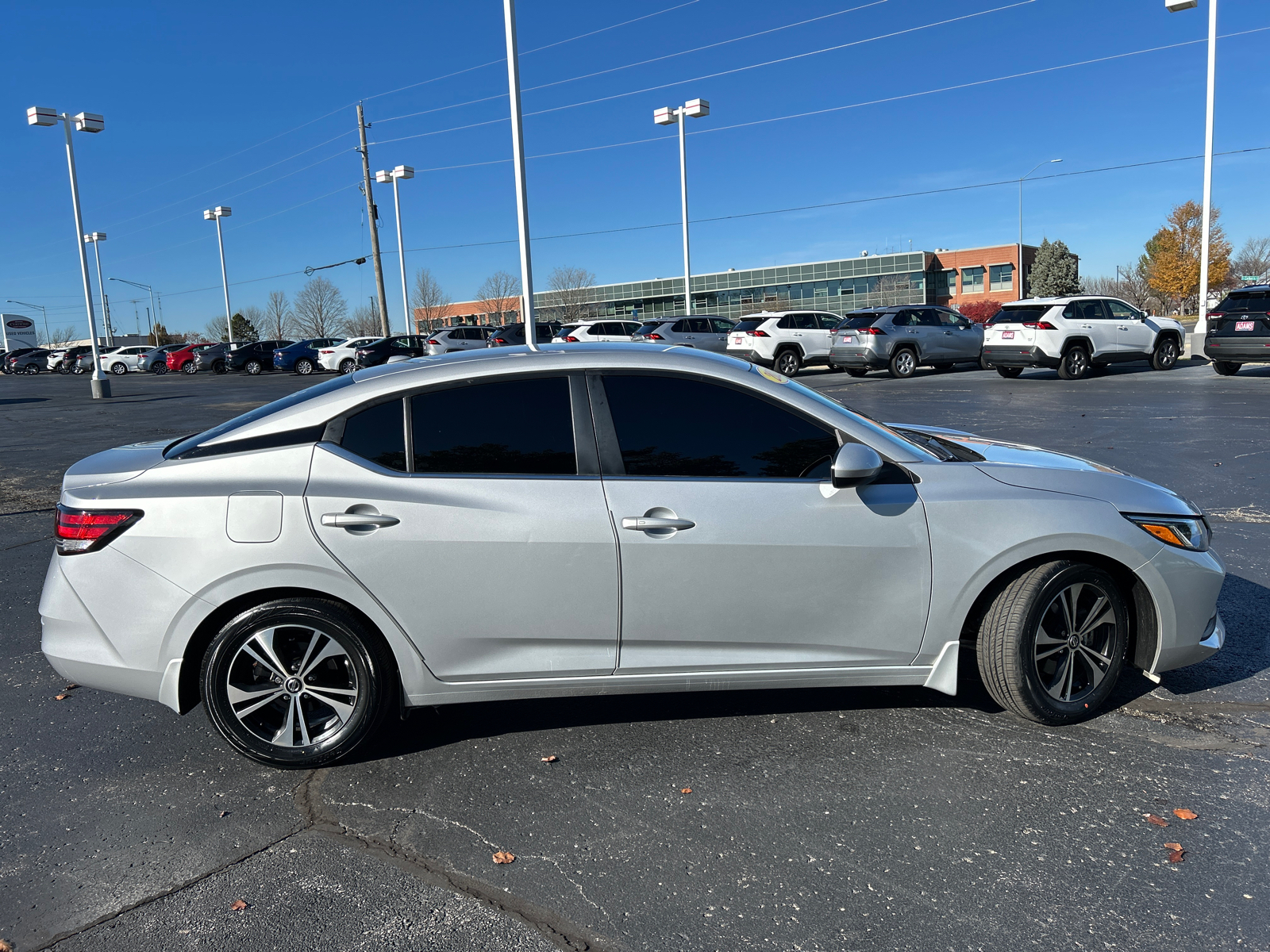 2021 Nissan Sentra SV 10