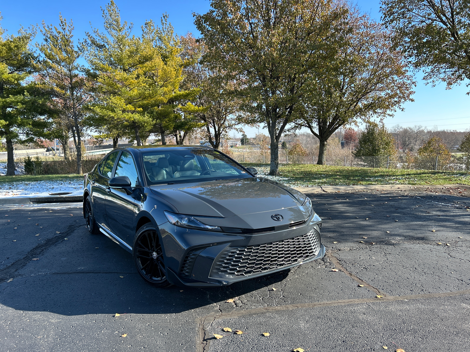 2025 Toyota Camry SE 2