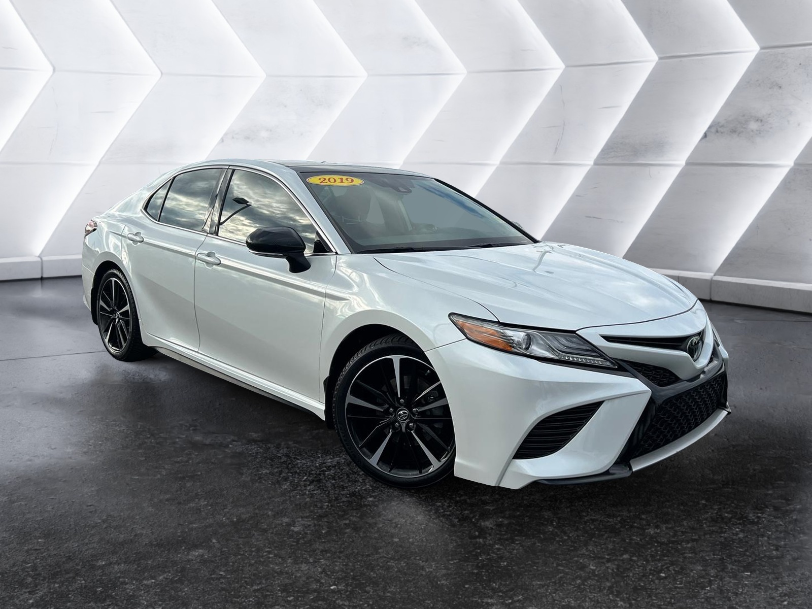 2019 Toyota Camry XSE V6 1