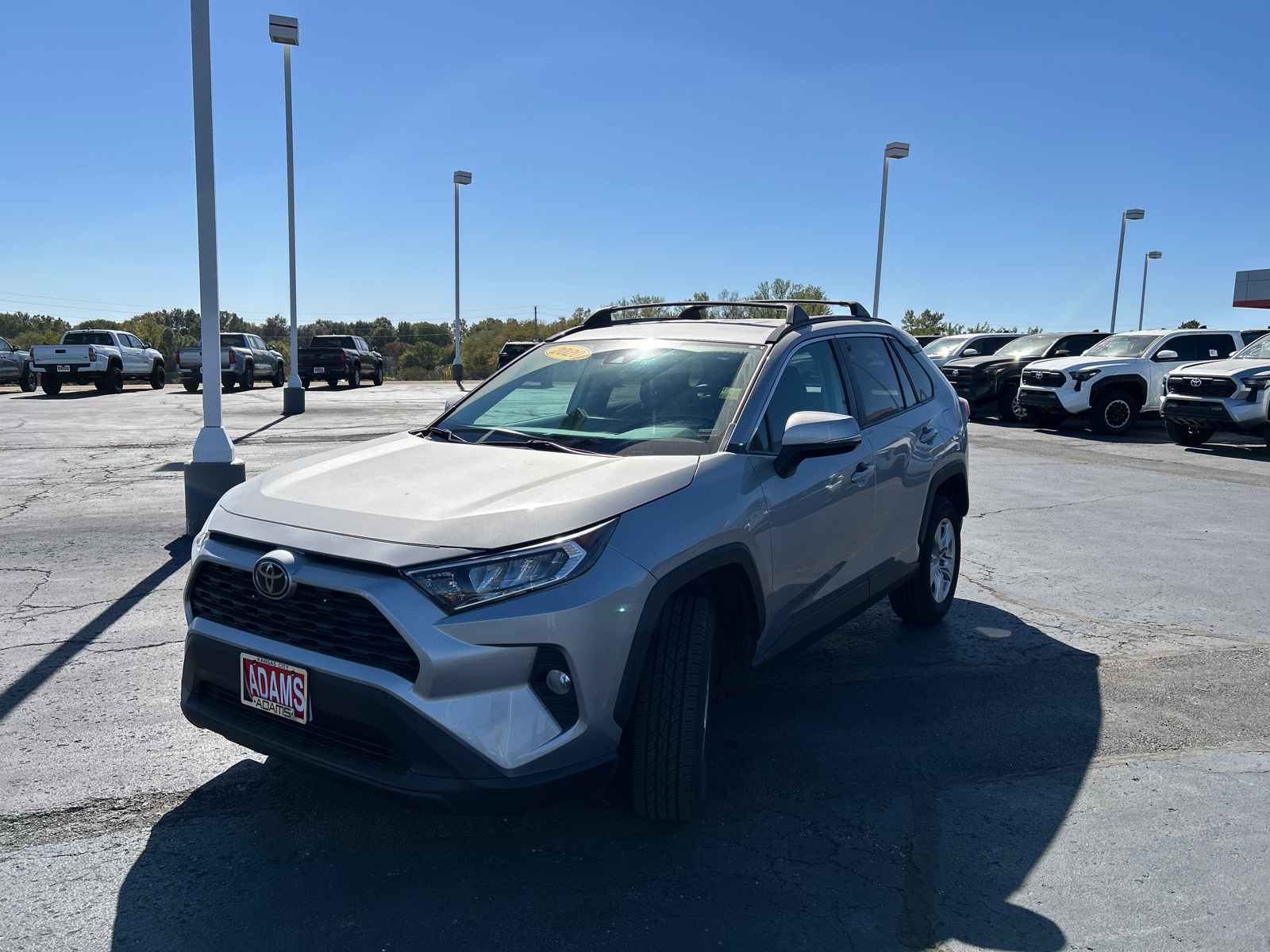 2020 Toyota RAV4 XLE 4