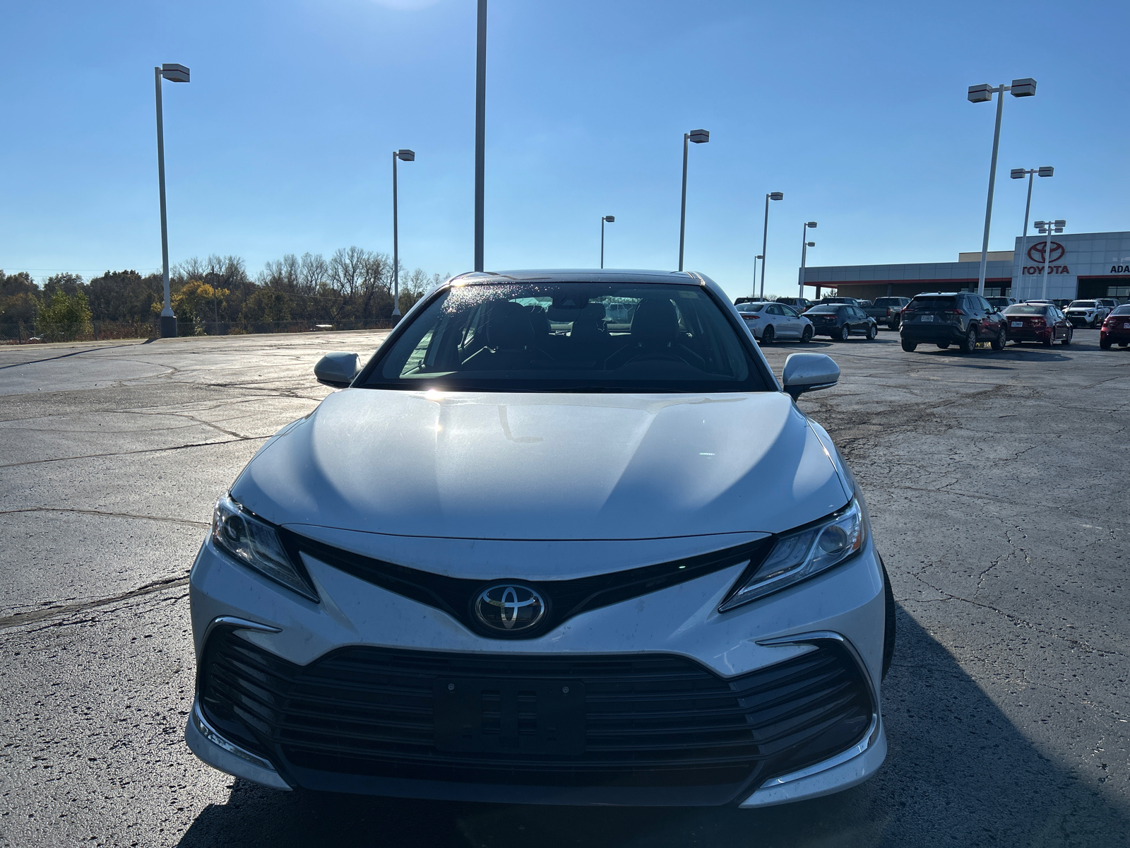 2023 Toyota Camry XLE 3