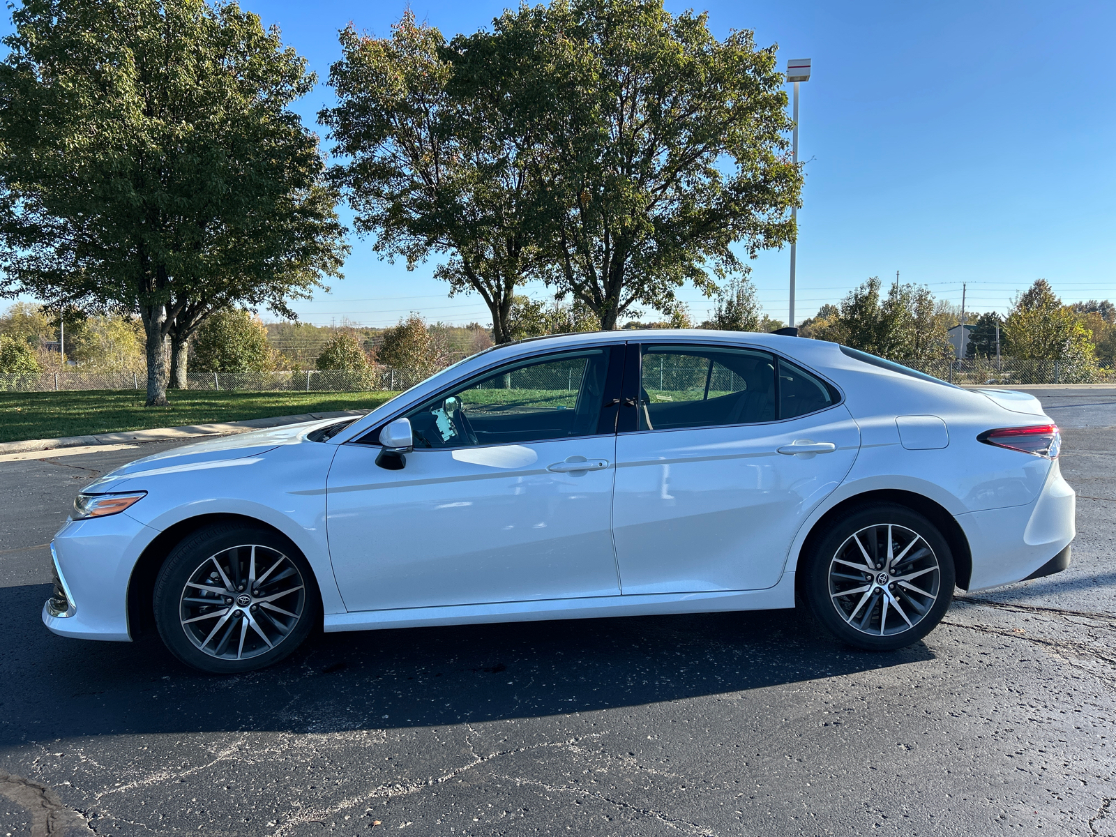 2023 Toyota Camry XLE 5