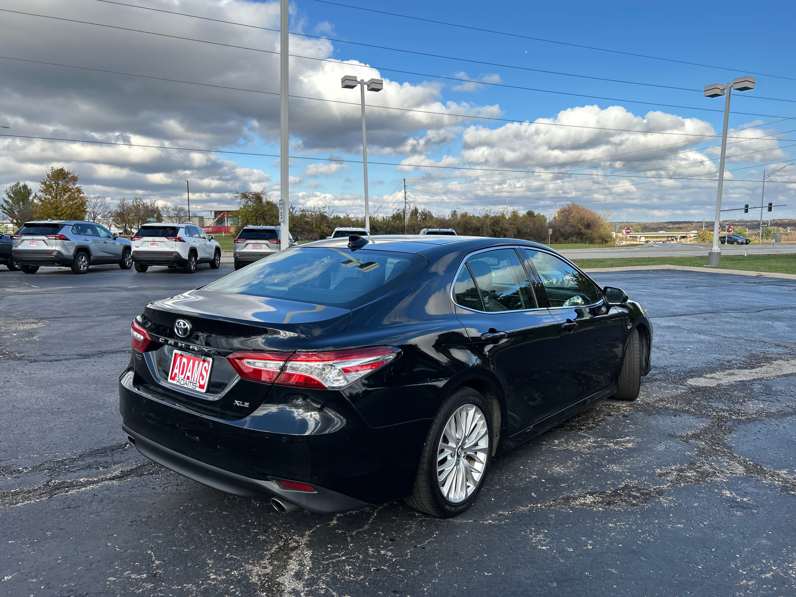 2018 Toyota Camry XLE V6 9