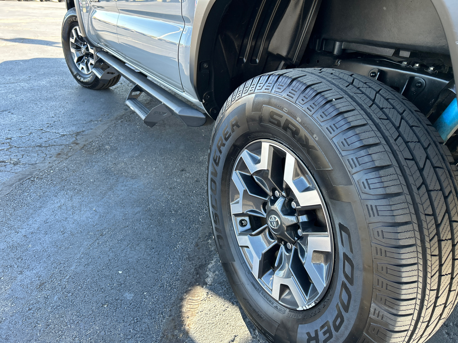 2020 Toyota Tacoma 4WD TRD Off Road 6