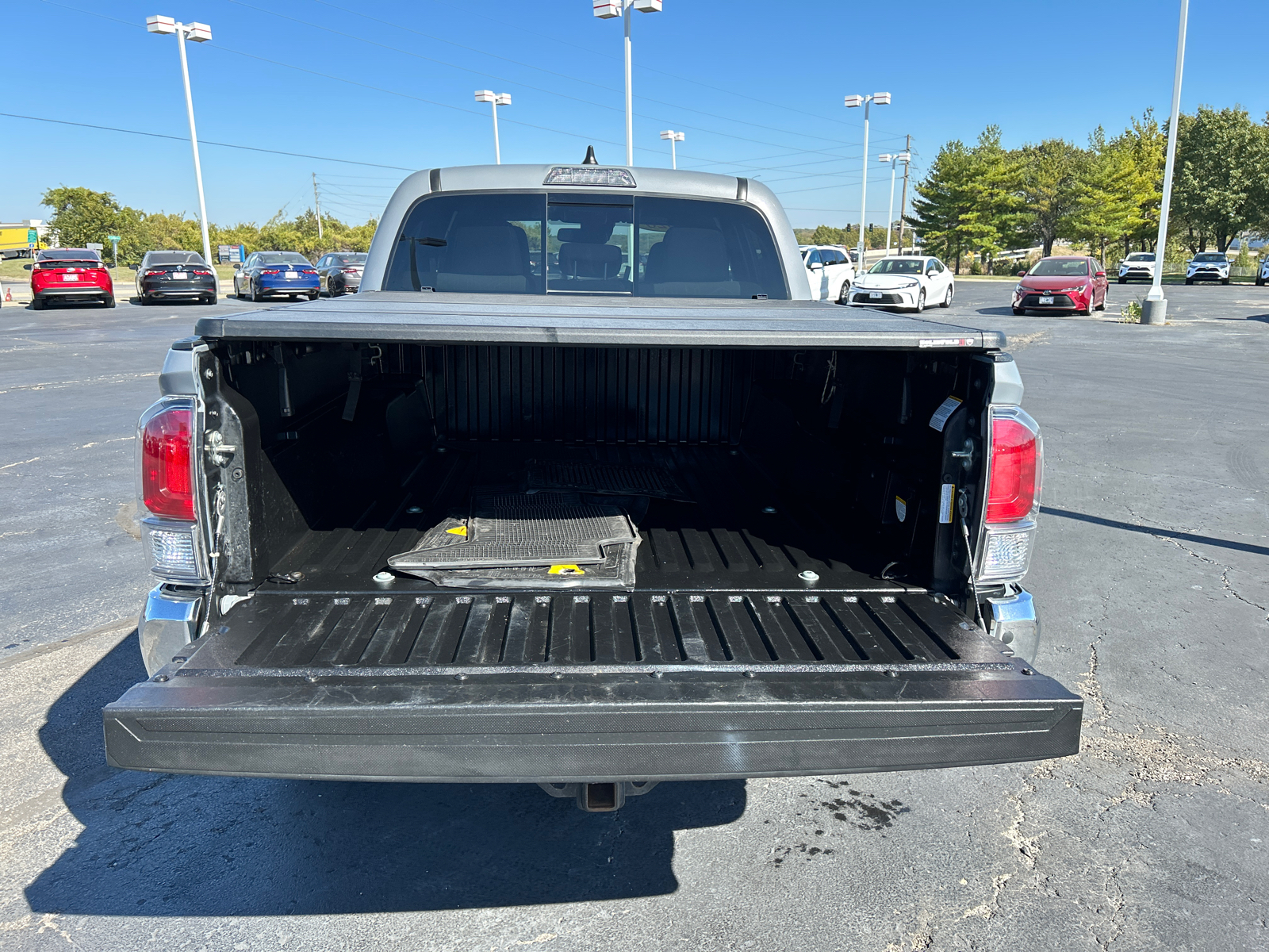 2020 Toyota Tacoma 4WD TRD Off Road 11