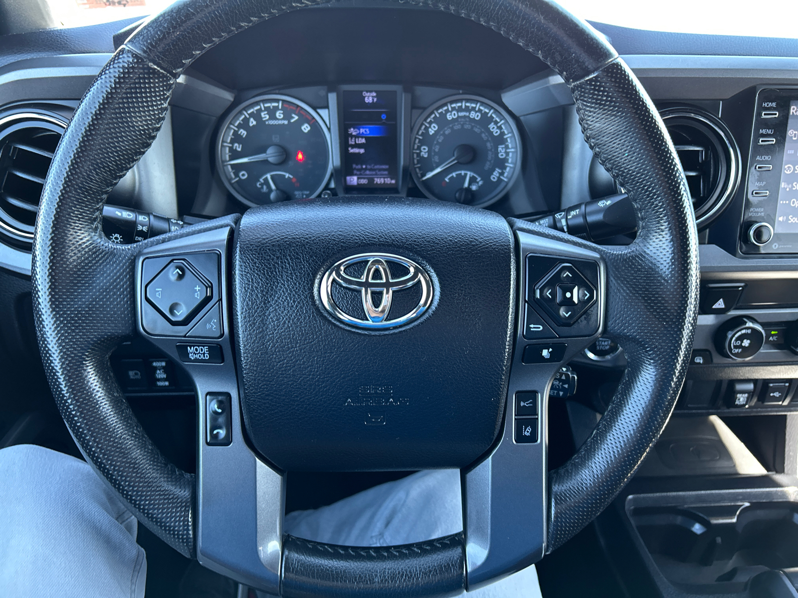 2020 Toyota Tacoma 4WD TRD Off Road 24