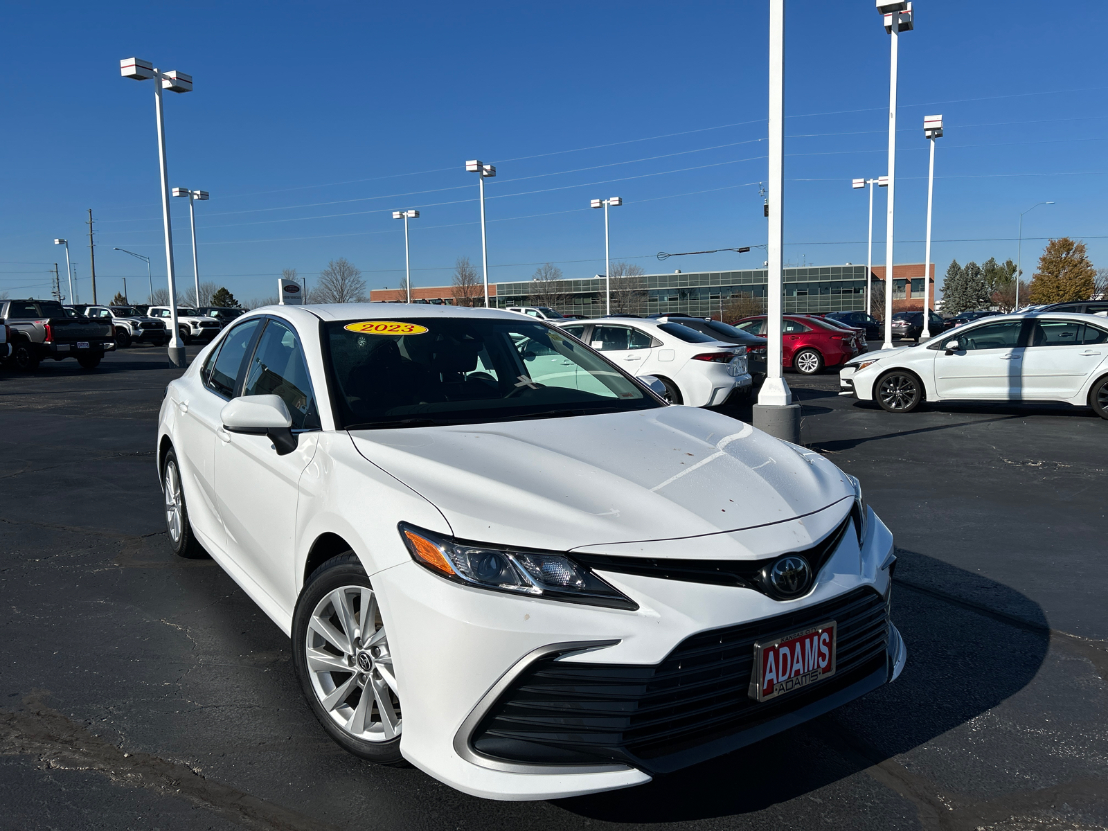 2023 Toyota Camry LE 2