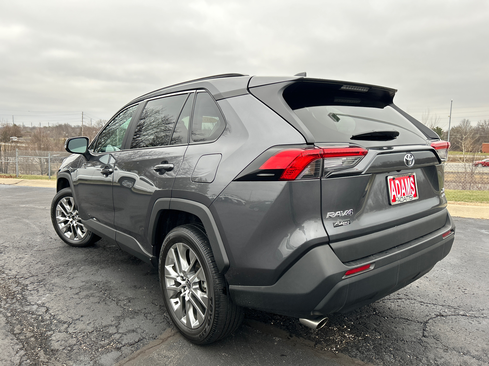 2021 Toyota RAV4 XLE Premium 7