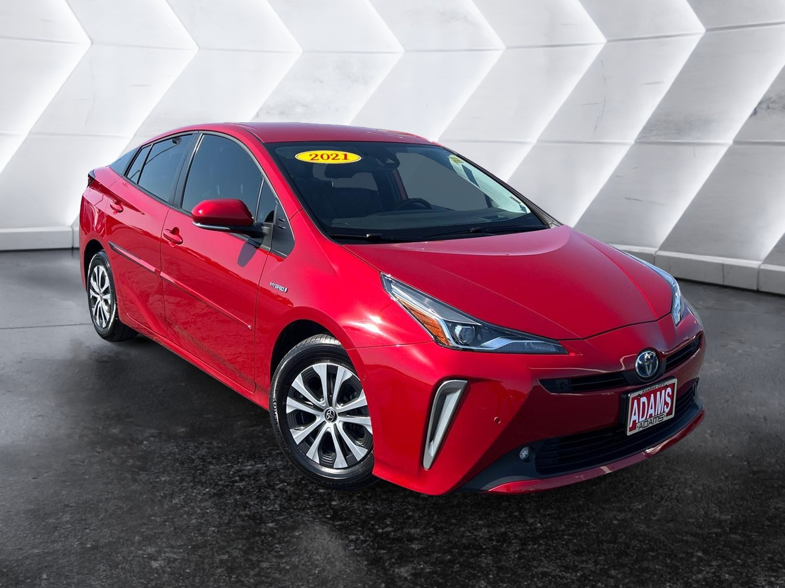 2021 Toyota Prius XLE 1