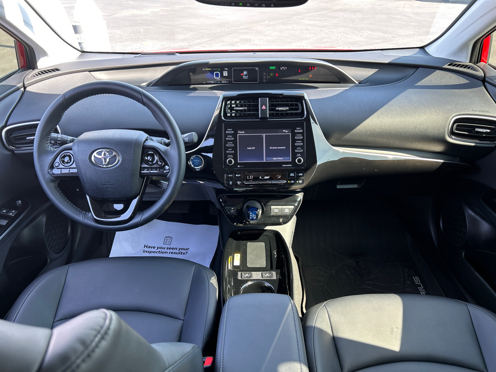 2021 Toyota Prius XLE 16