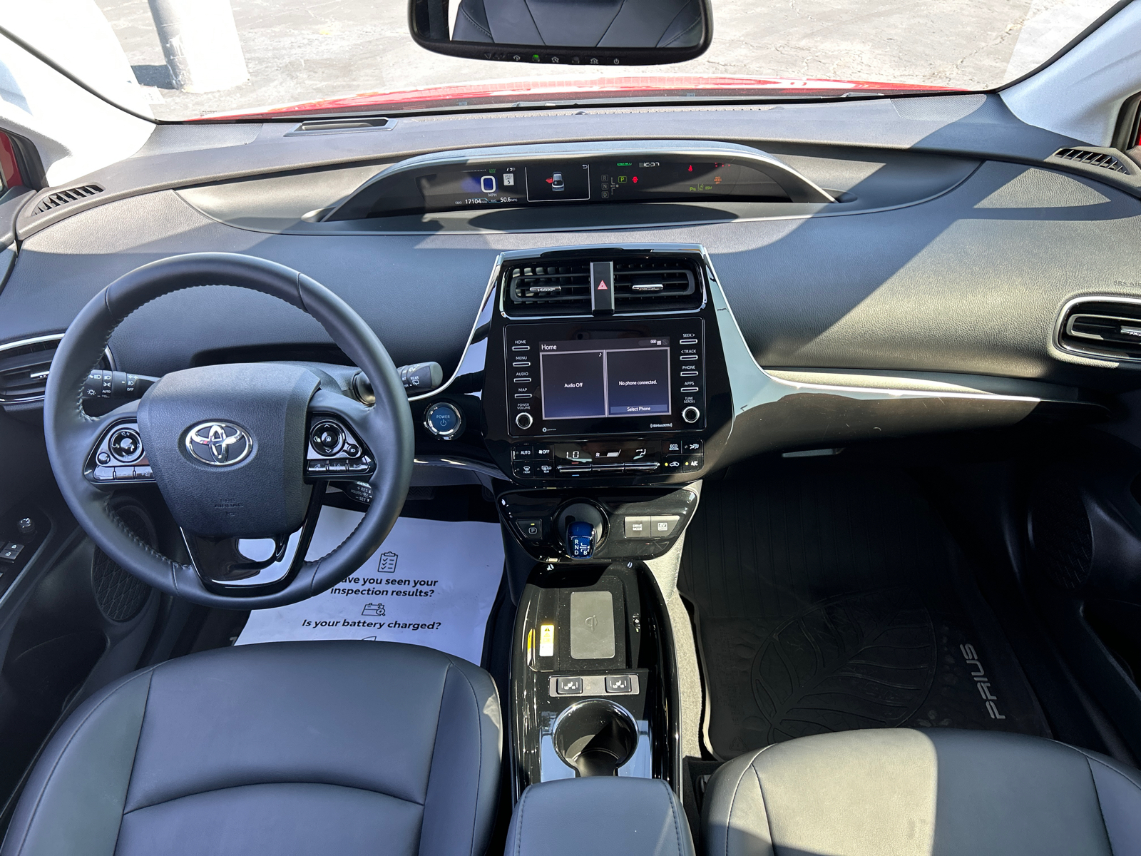 2021 Toyota Prius XLE 18