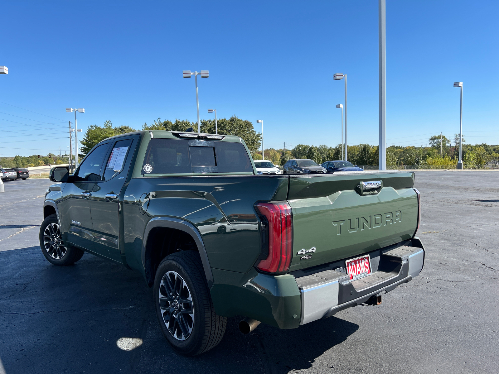 2022 Toyota Tundra 4WD Limited 7