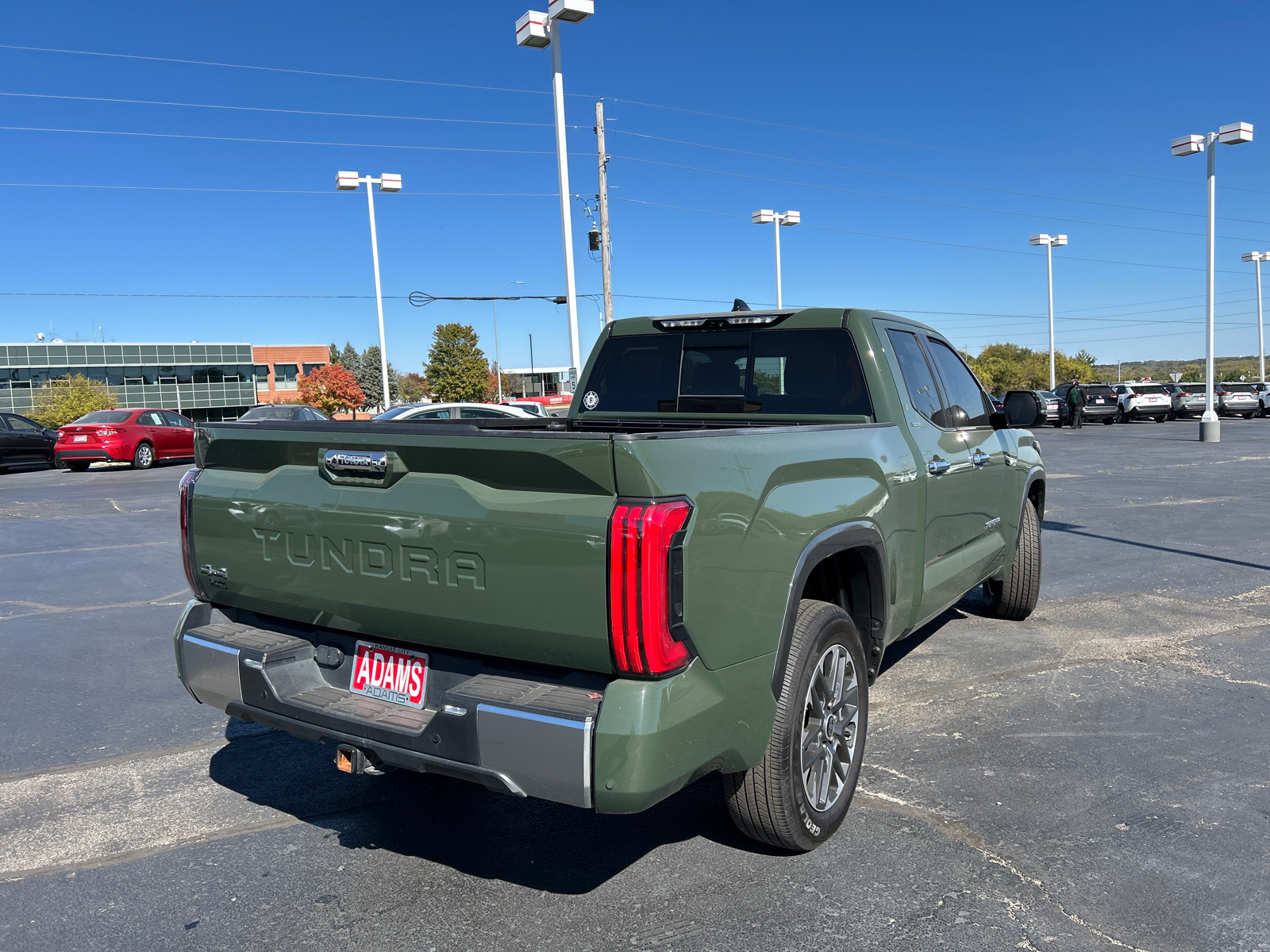 2022 Toyota Tundra 4WD Limited 9