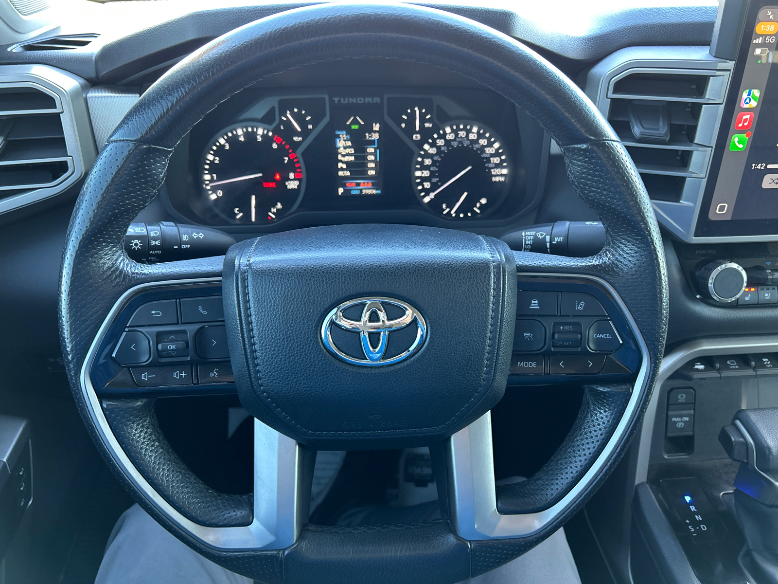 2022 Toyota Tundra 4WD Limited 27