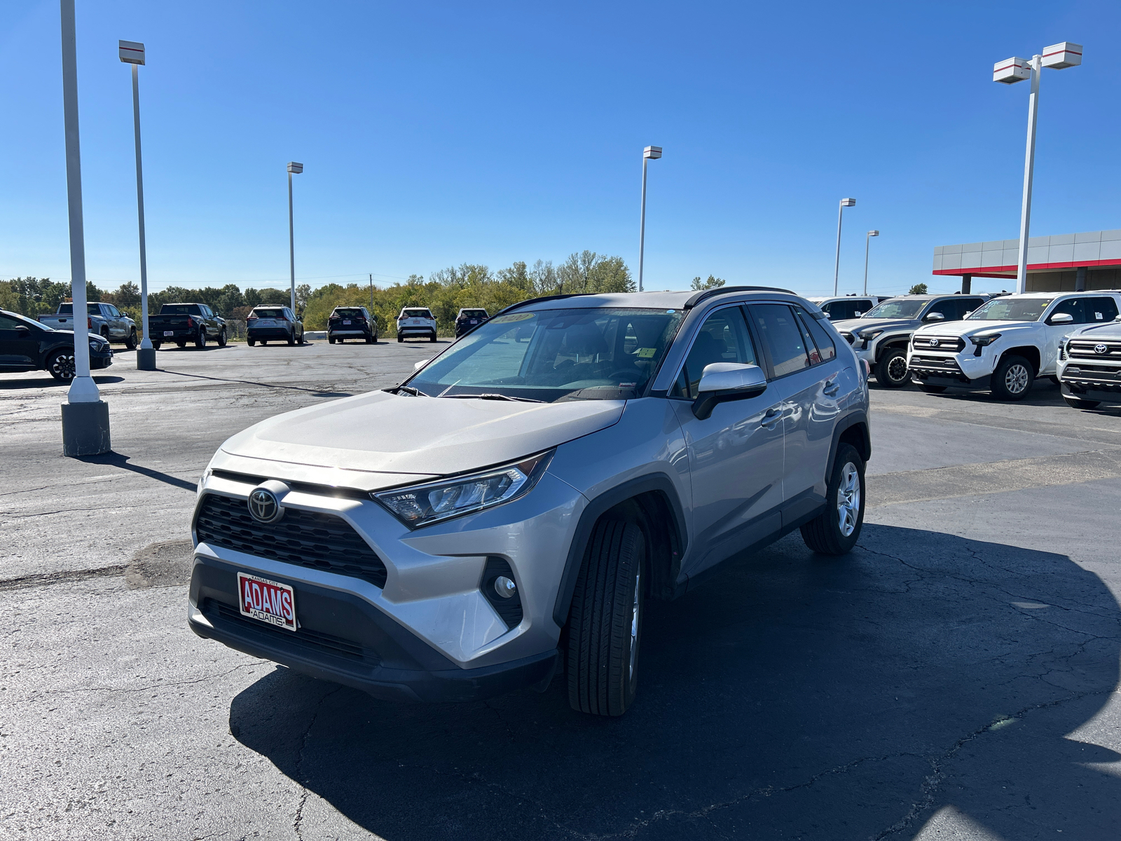 2020 Toyota RAV4 XLE 4