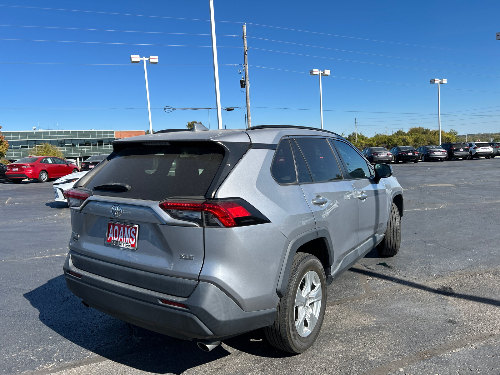 2020 Toyota RAV4 XLE 9