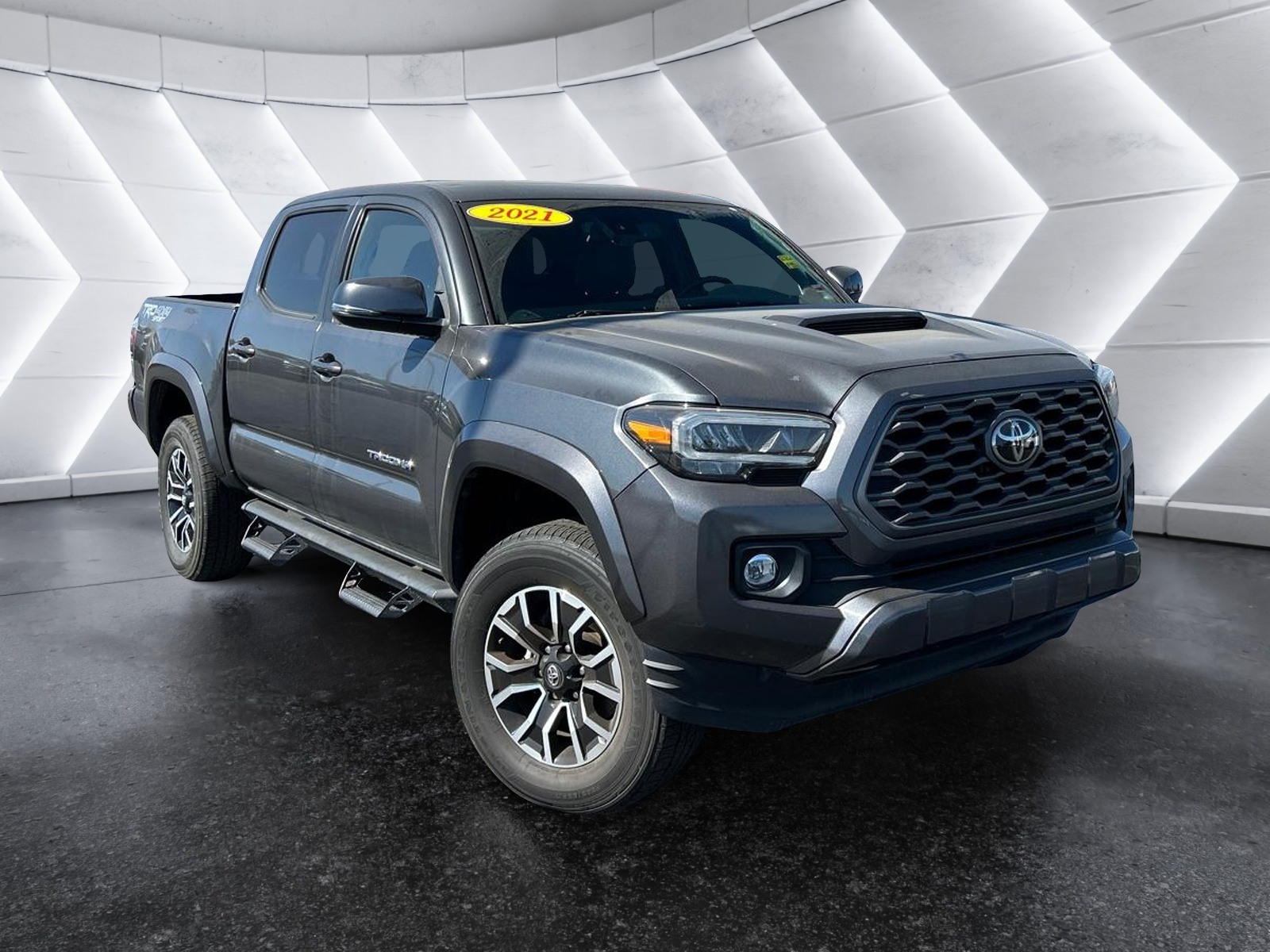 2021 Toyota Tacoma 4WD TRD Sport 1