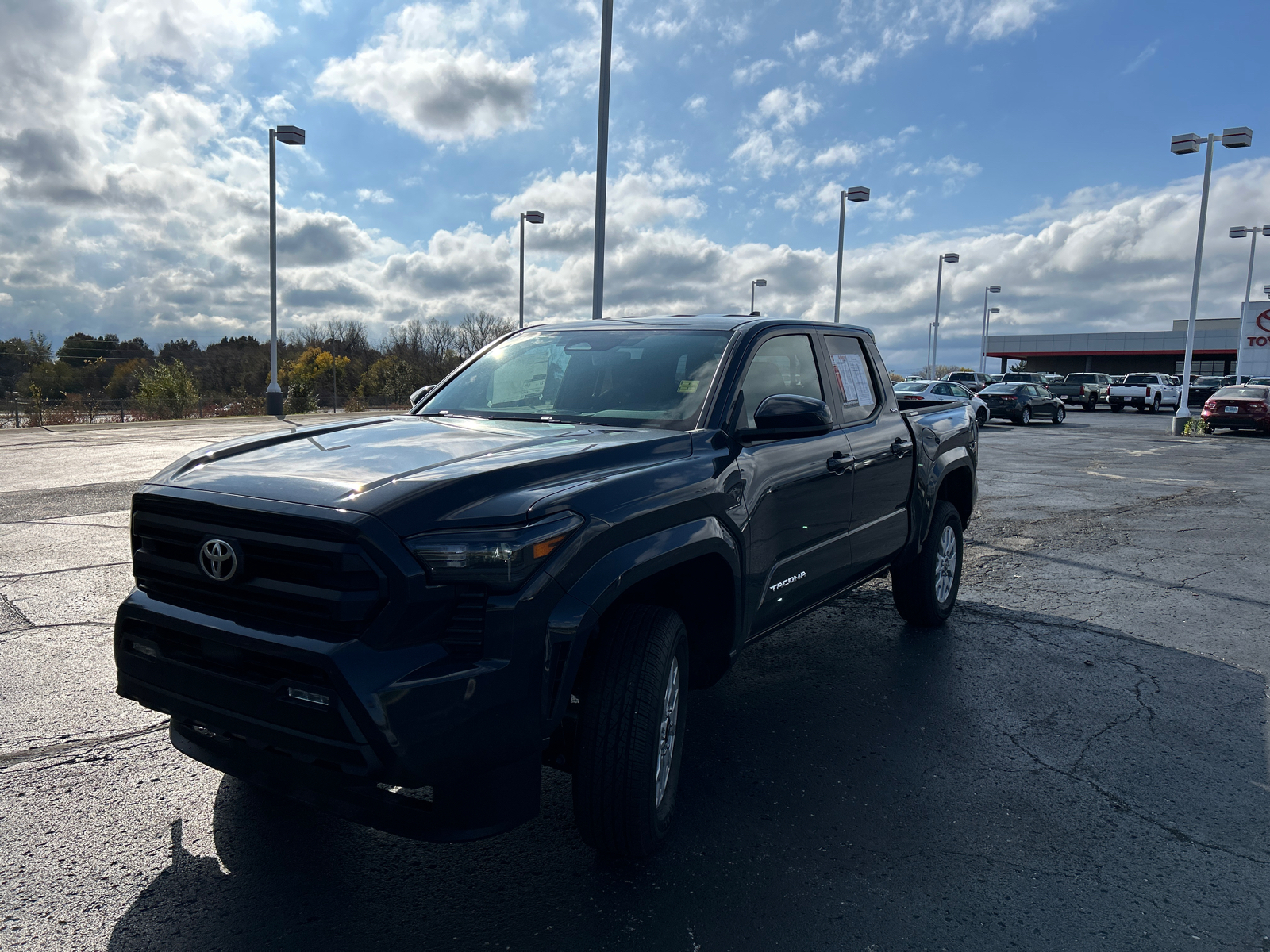 2024 Toyota Tacoma 4WD SR5 4