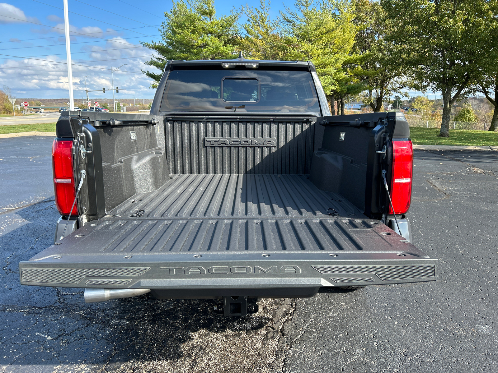 2024 Toyota Tacoma 4WD SR5 11