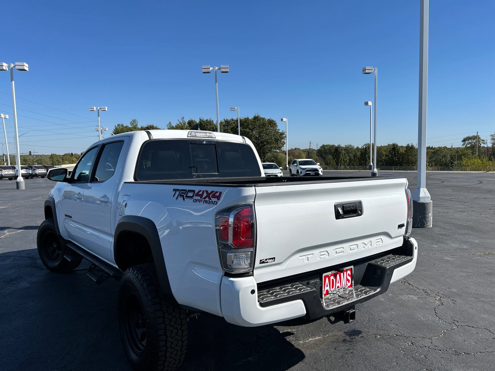 2023 Toyota Tacoma 4WD TRD Off Road 7