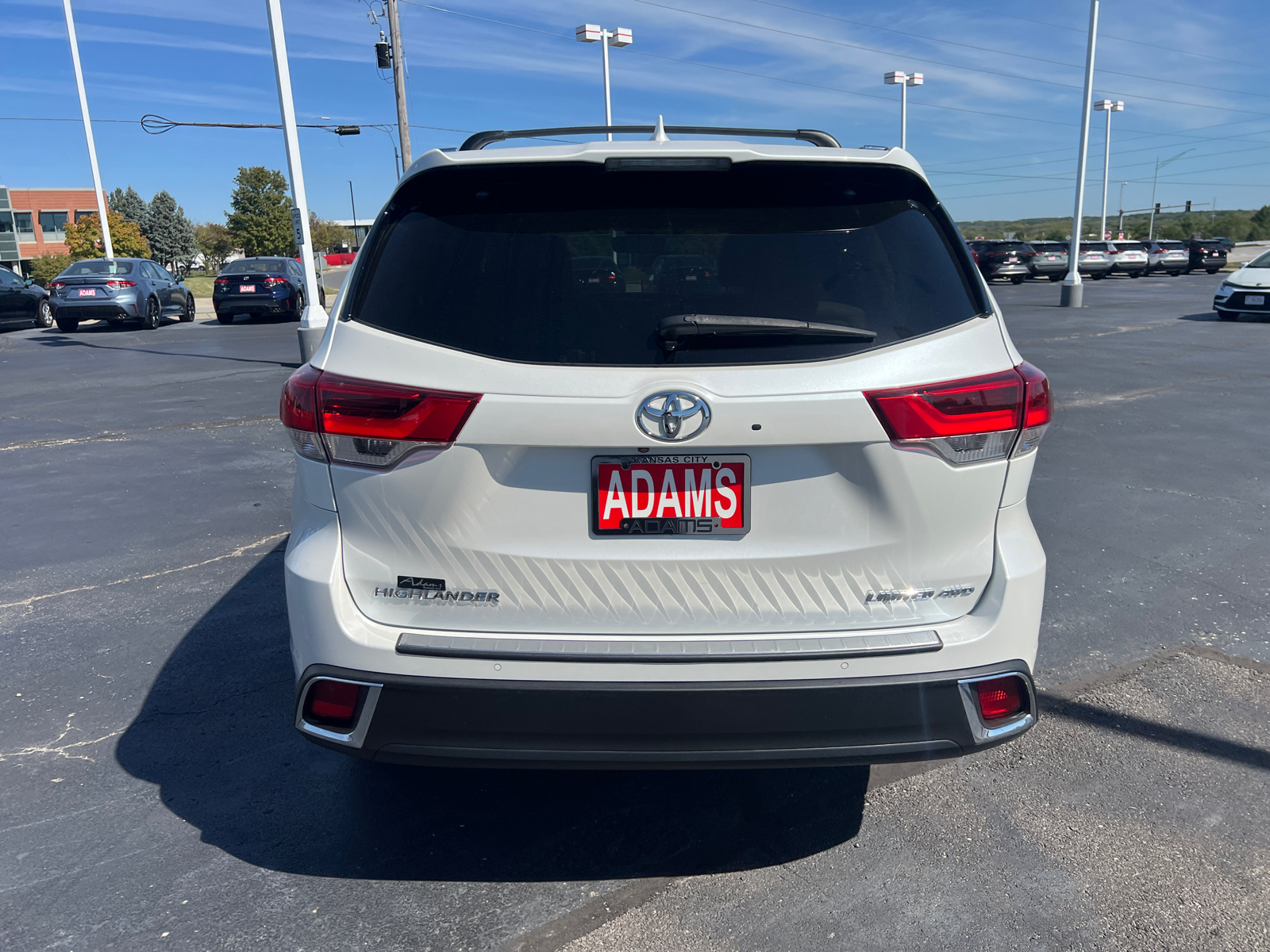 2018 Toyota Highlander Limited 8