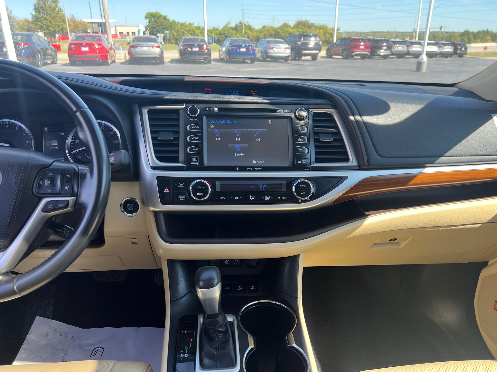 2018 Toyota Highlander Limited 16