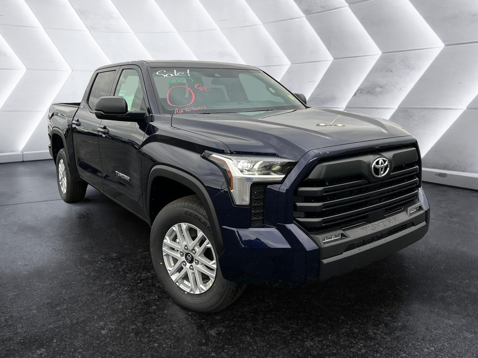 2025 Toyota Tundra 4WD SR5 1