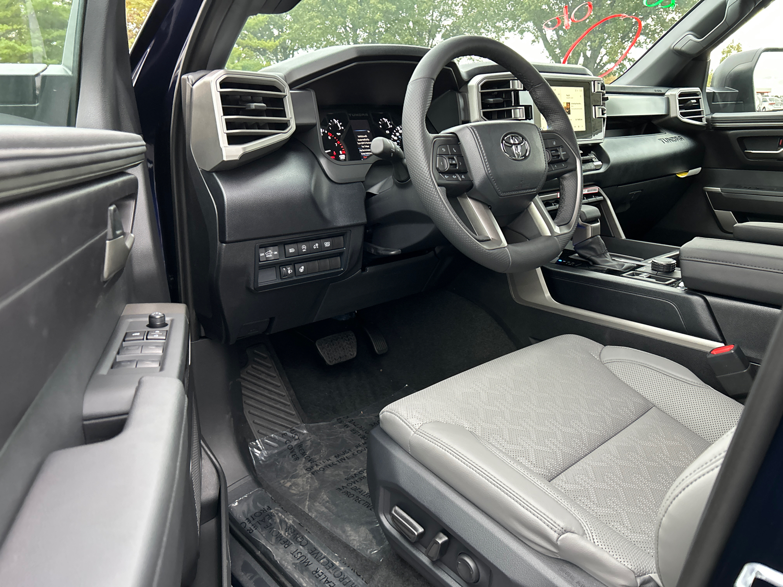 2025 Toyota Tundra 4WD SR5 20