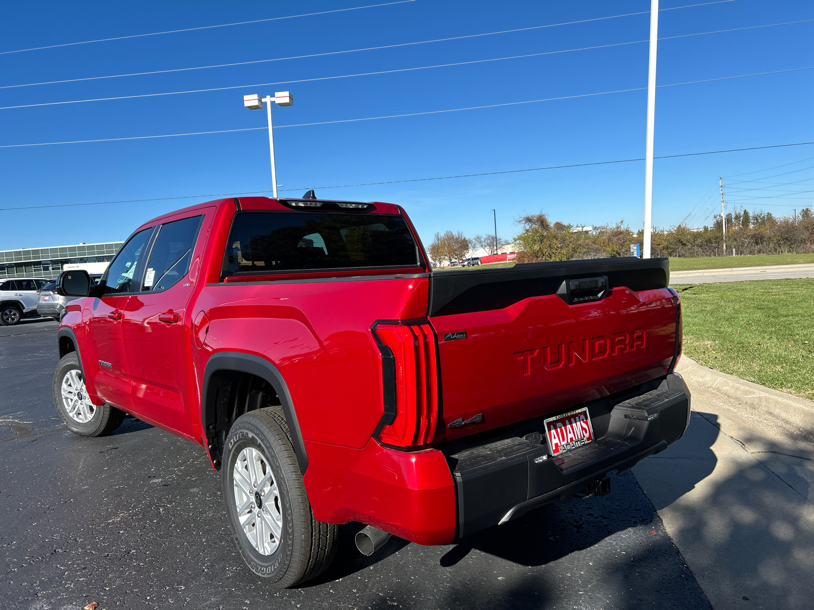 2025 Toyota Tundra 4WD SR5 7