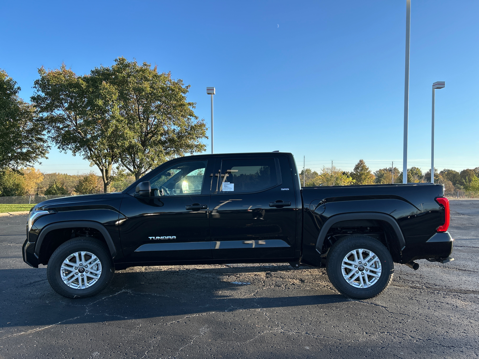 2025 Toyota Tundra 4WD SR5 5