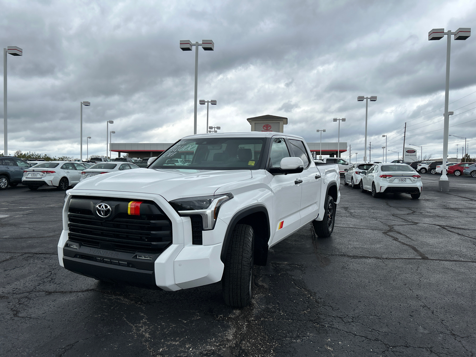 2025 Toyota Tundra 4WD Platinum 4