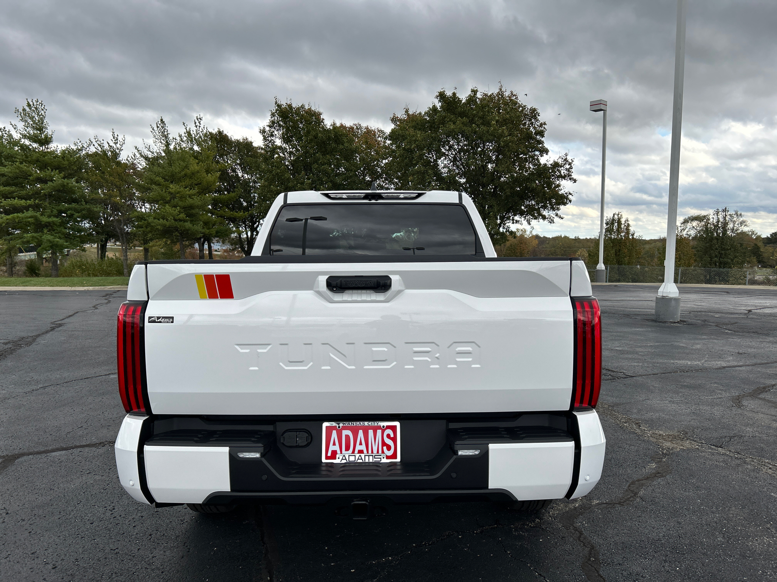 2025 Toyota Tundra 4WD Platinum 8