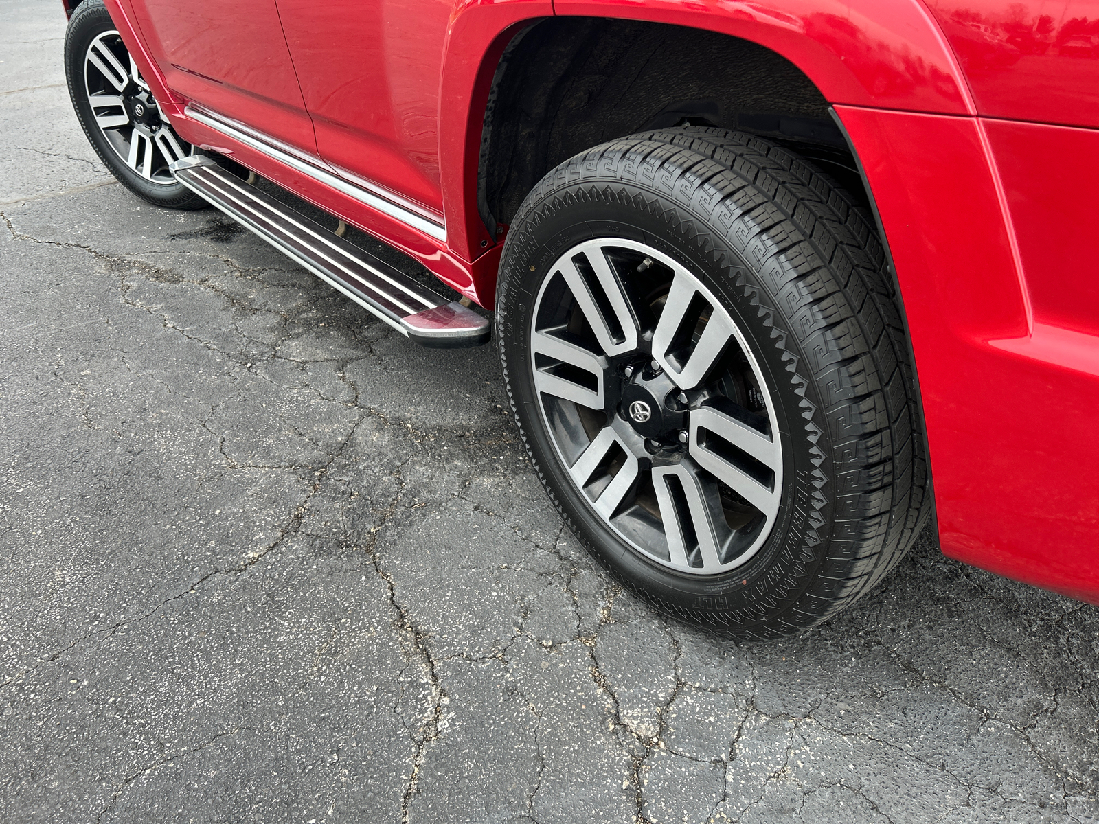 2019 Toyota 4Runner Limited 6