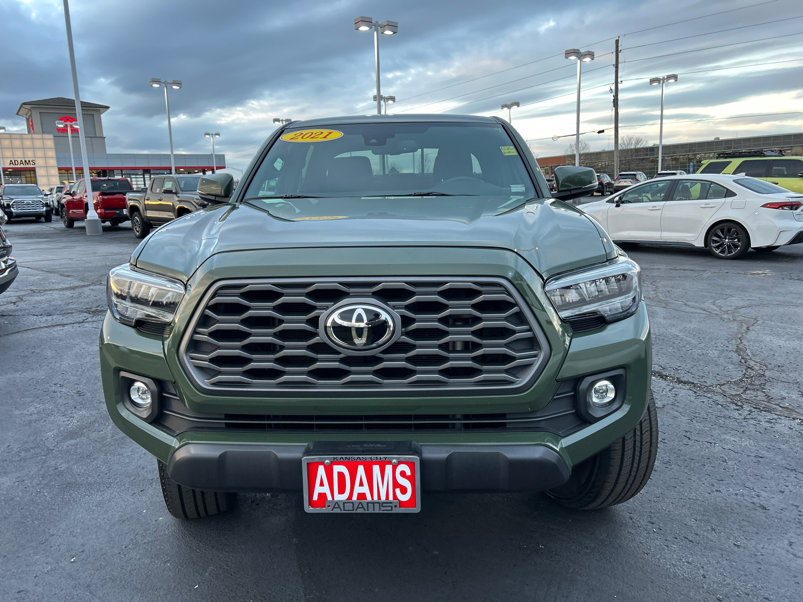 2021 Toyota Tacoma SR V6 3