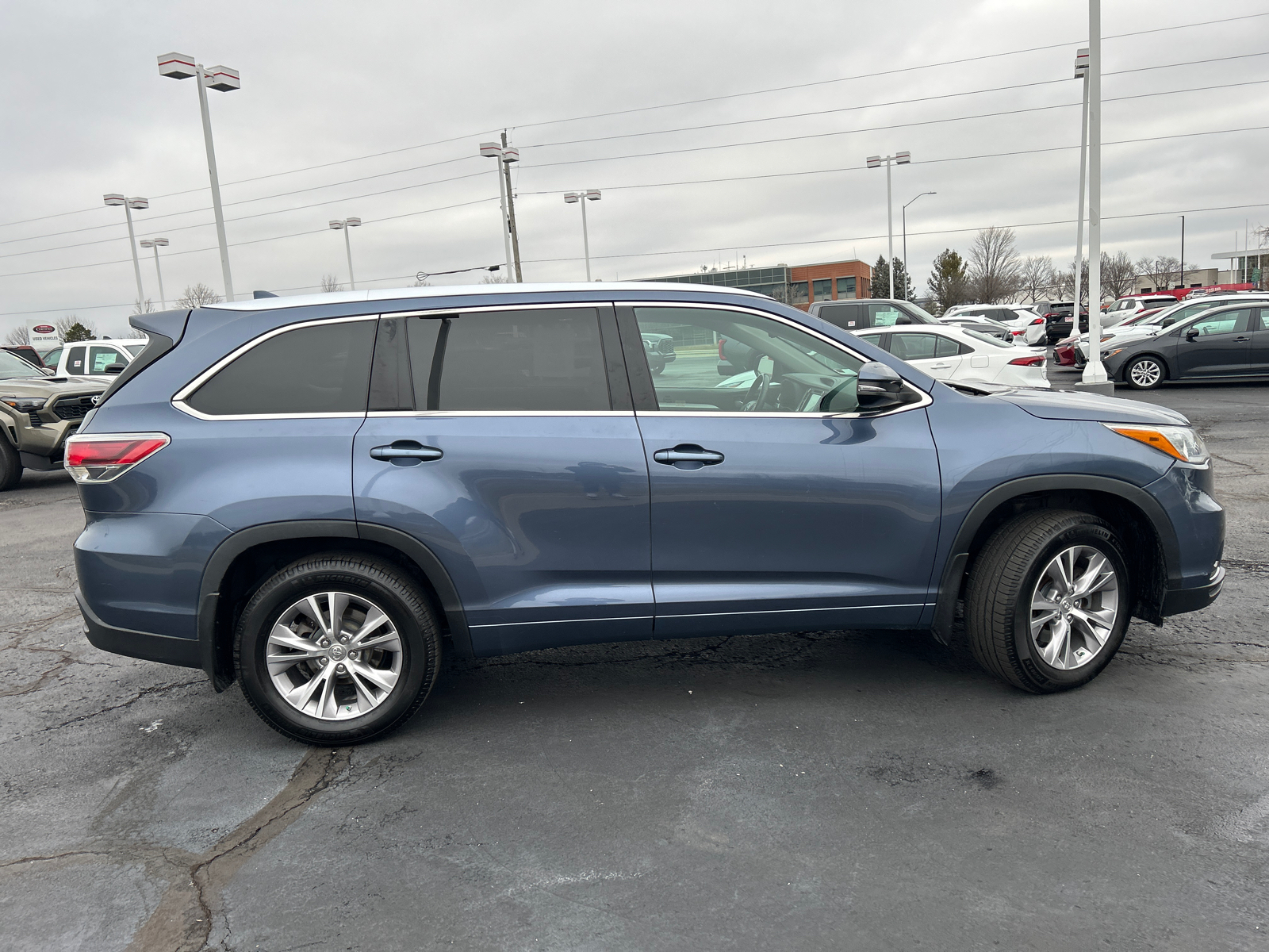 2015 Toyota Highlander XLE 10