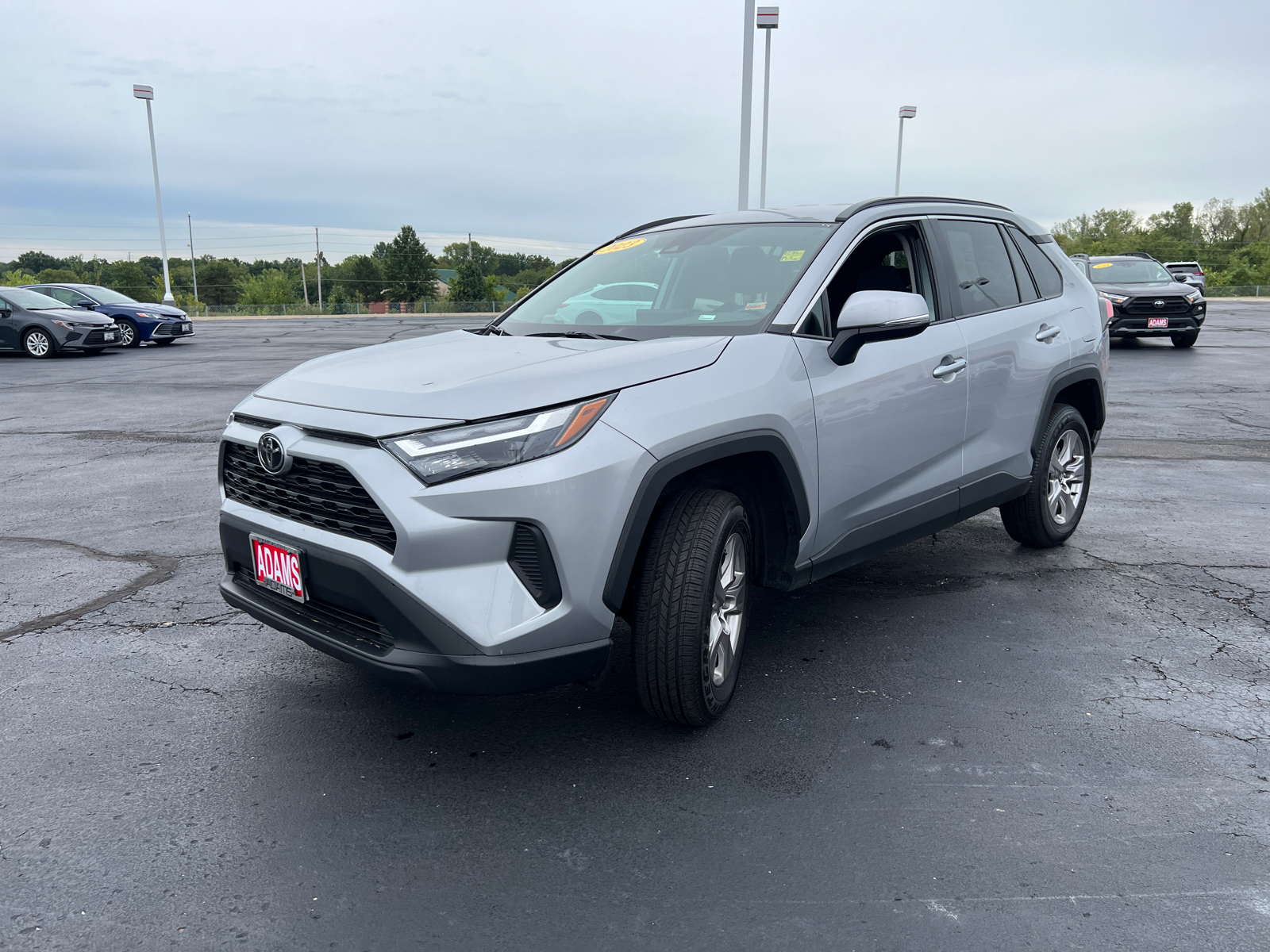 2023 Toyota RAV4 XLE 4