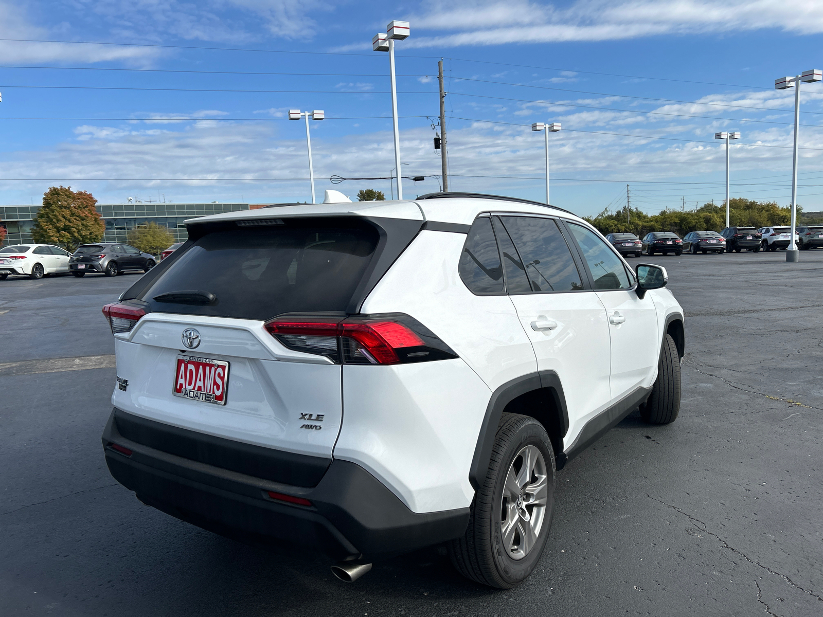 2023 Toyota RAV4 XLE 9