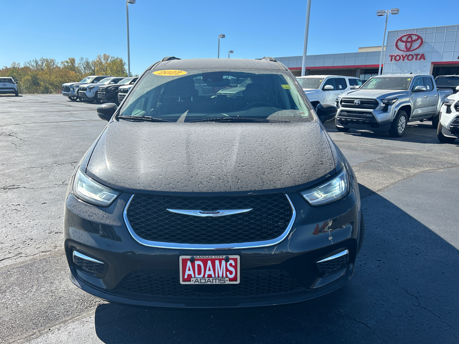 2022 Chrysler Pacifica Touring L 3