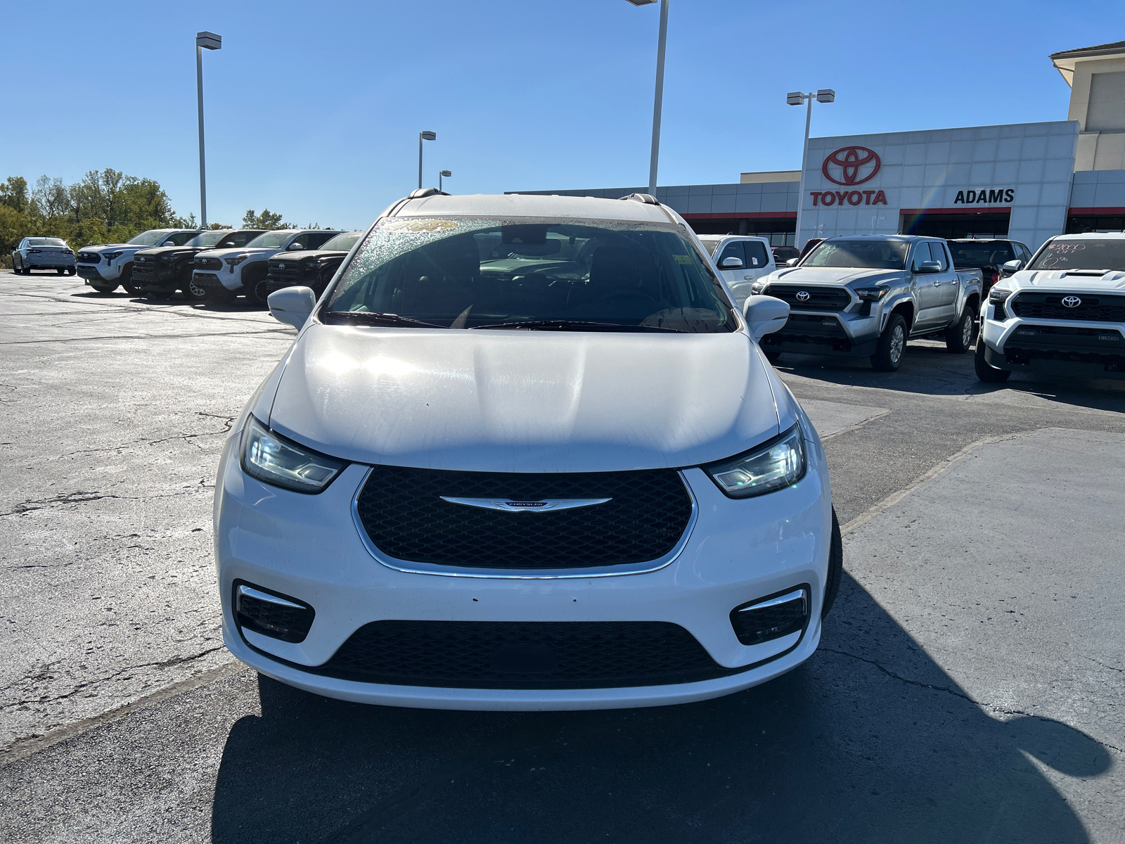 2022 Chrysler Pacifica Touring L 3