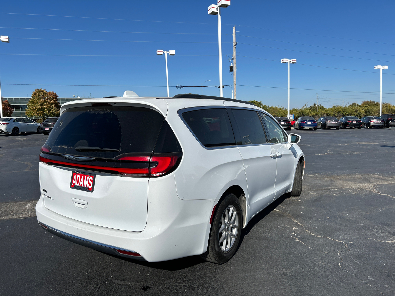 2022 Chrysler Pacifica Touring L 9