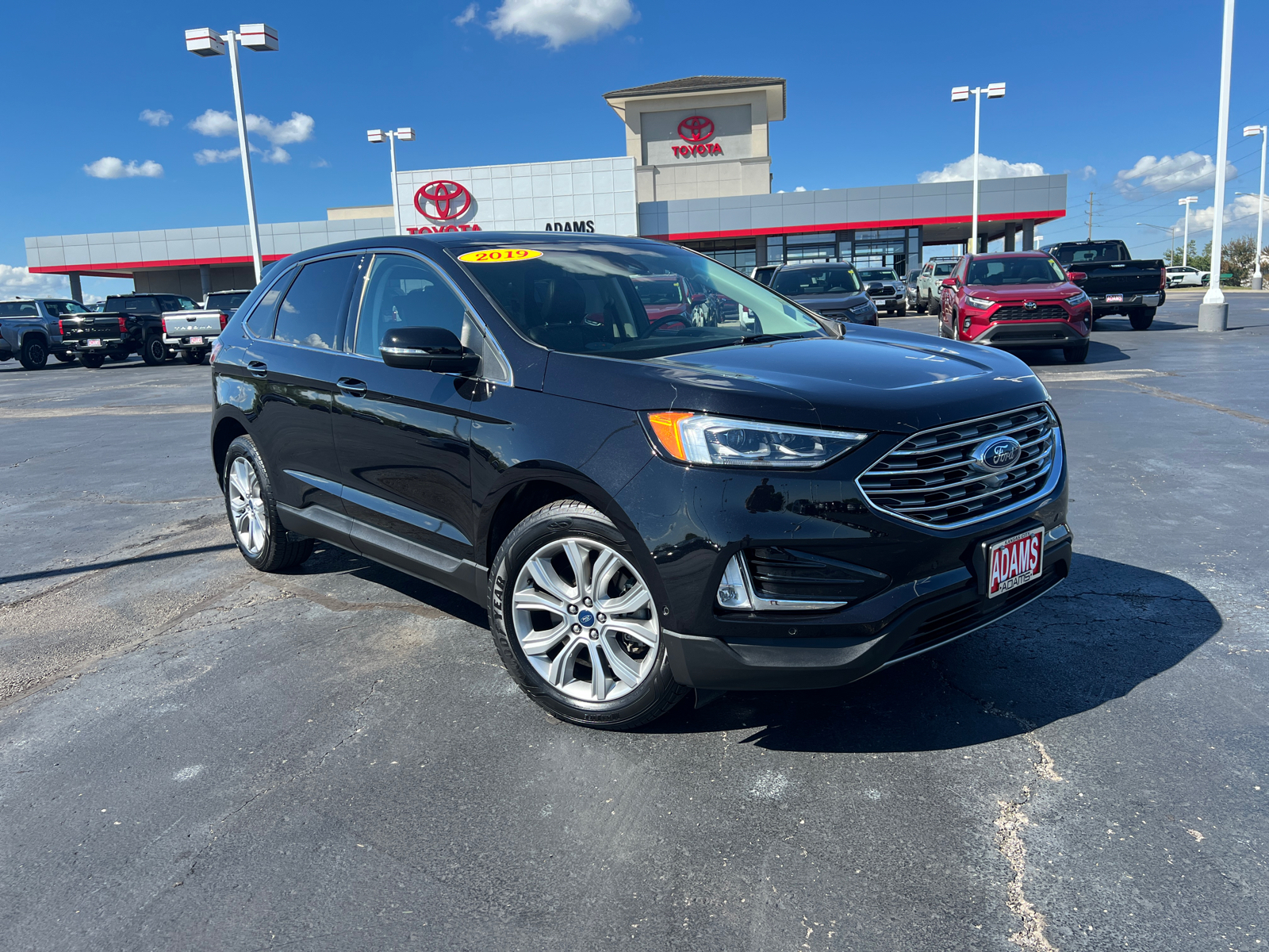 2019 Ford Edge Titanium 1