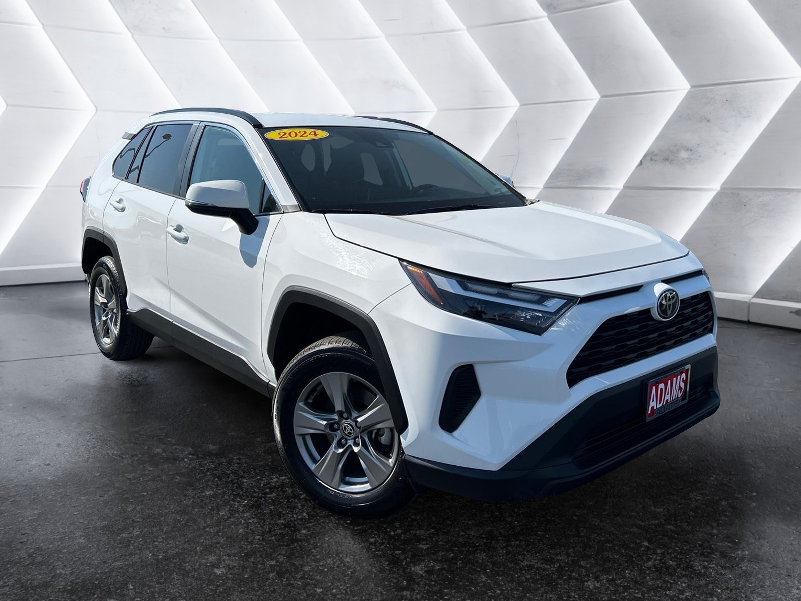 2024 Toyota RAV4 XLE 1