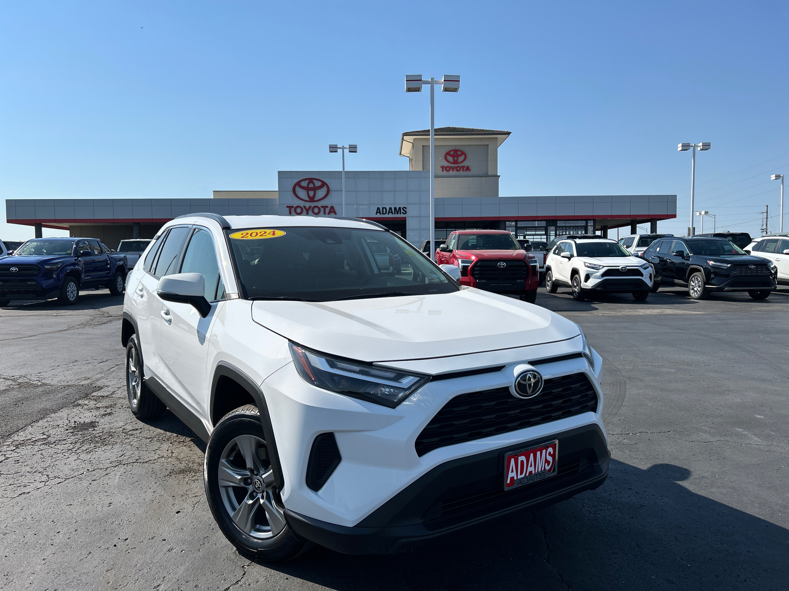 2024 Toyota RAV4 XLE 2