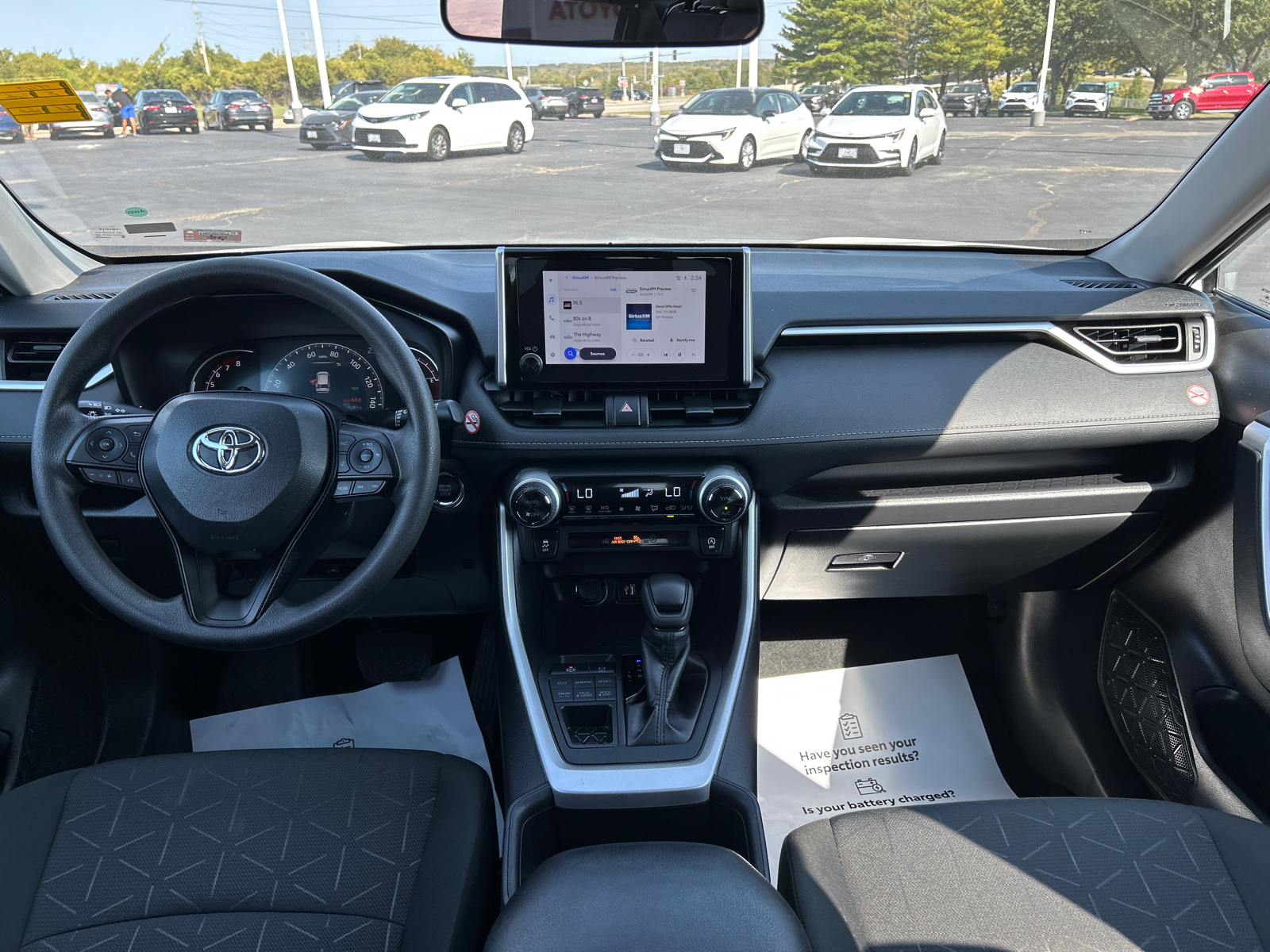 2024 Toyota RAV4 XLE 15