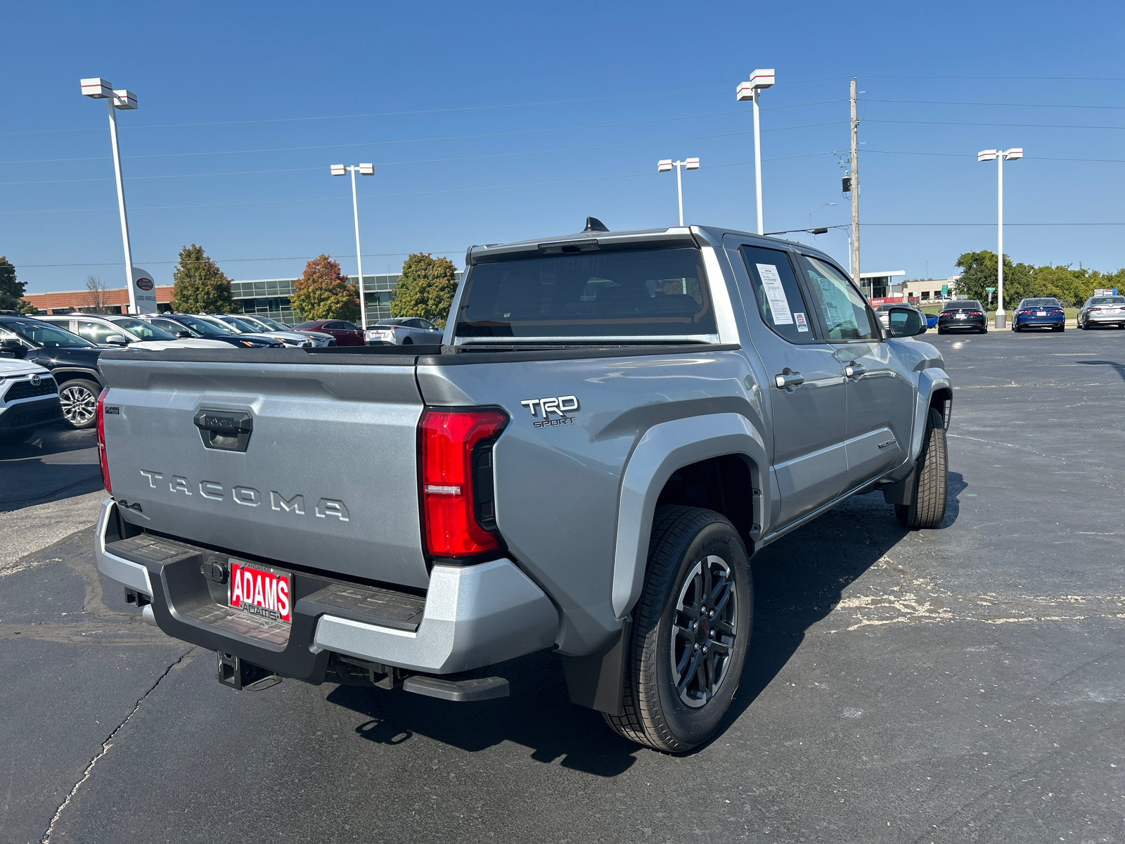 2024 Toyota Tacoma 4WD TRD Sport 9