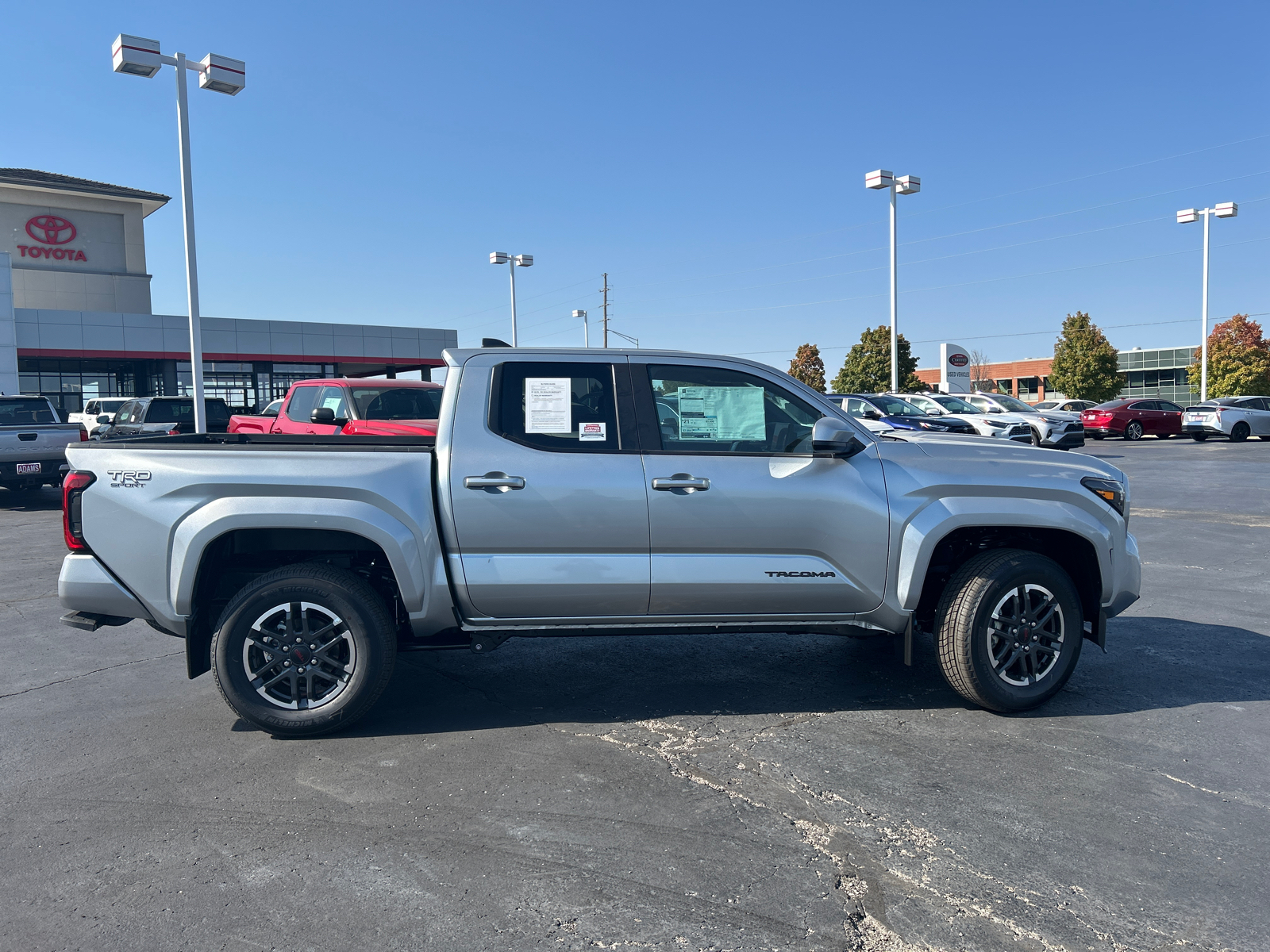 2024 Toyota Tacoma 4WD TRD Sport 10