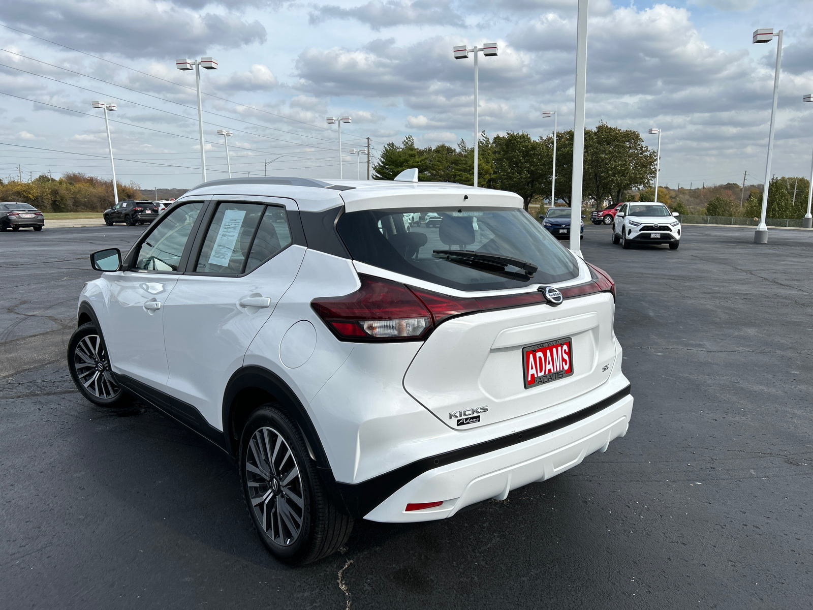 2021 Nissan Kicks SV 7